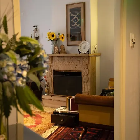 Marina's Bright Getaway - Center House * Nafplio