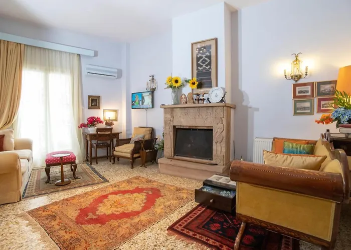 Marina's Bright Getaway - Center House Lejlighed *