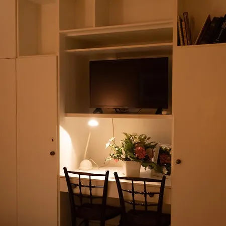 Marina's Bright Getaway - Center House Apartamento *